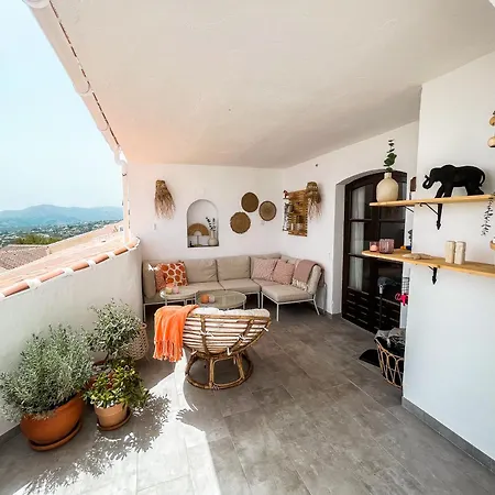 Exclusive With Nerjas Biggest Pool Lägenhet Nerja